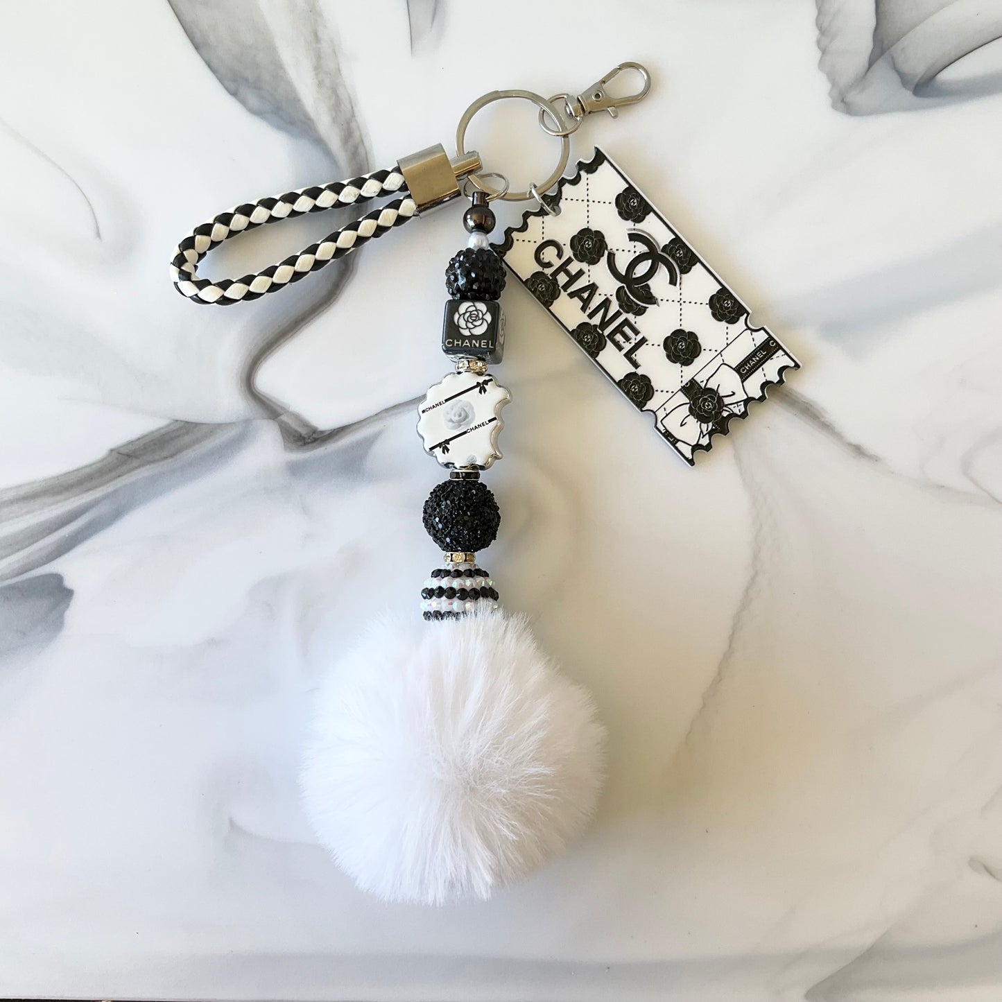 Cici Black & White Textured Pendant Faux Leather Wristlet Keychain