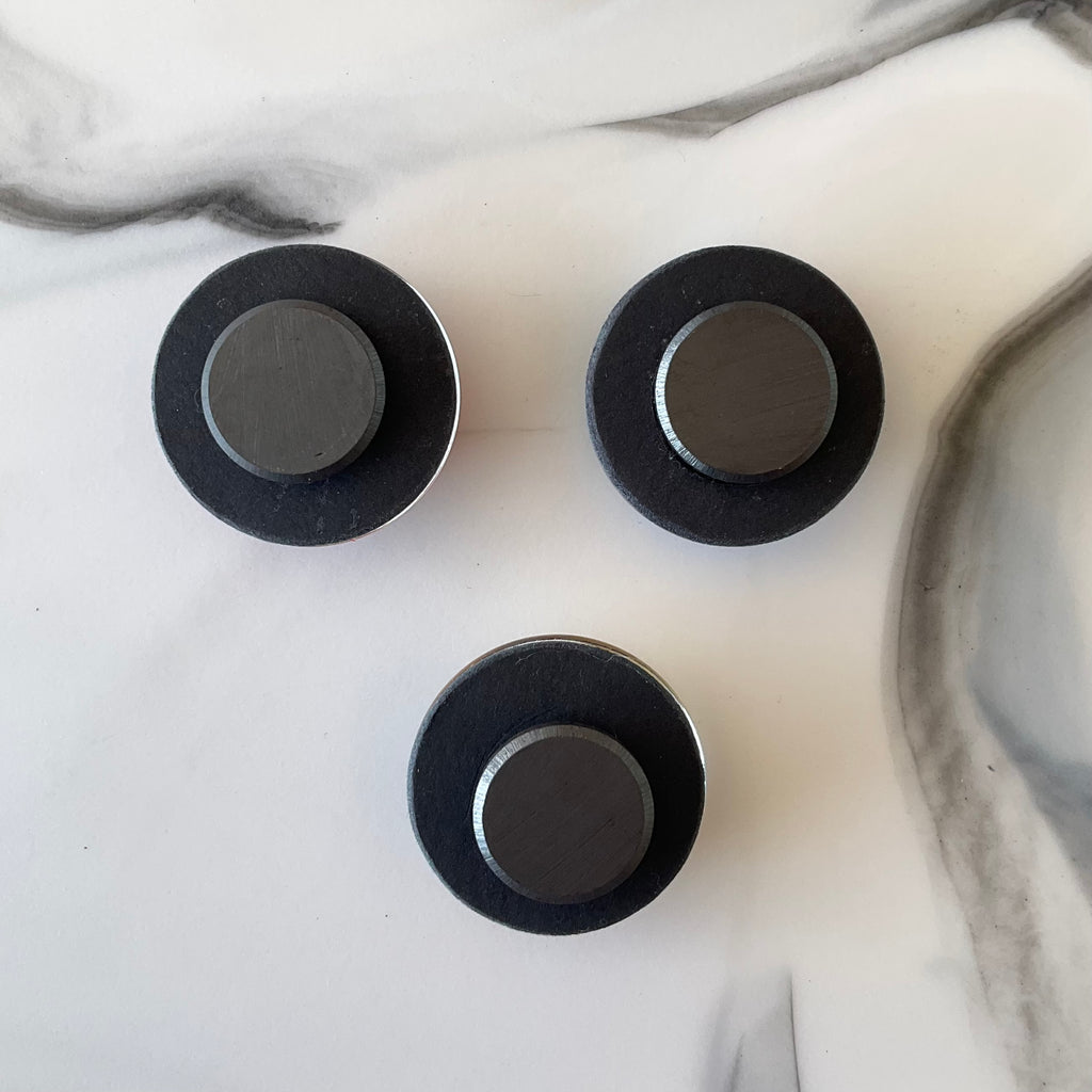 Horror Dolls 4 Piece Glass Cabochon Magnet Set 1.18"