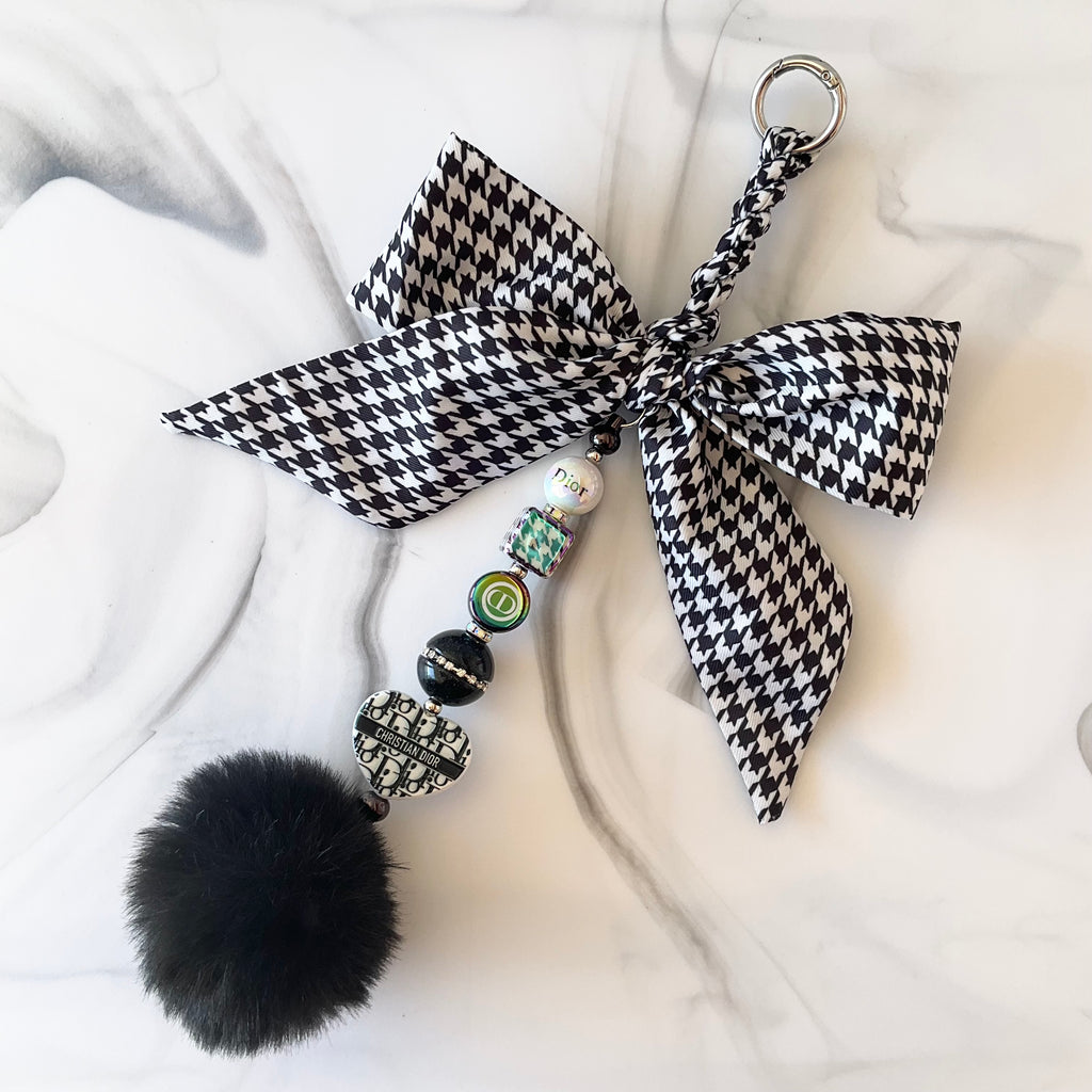 Di Black and White Houndstooth Print Bow Bag Charm